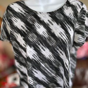 Black & White Crop Top